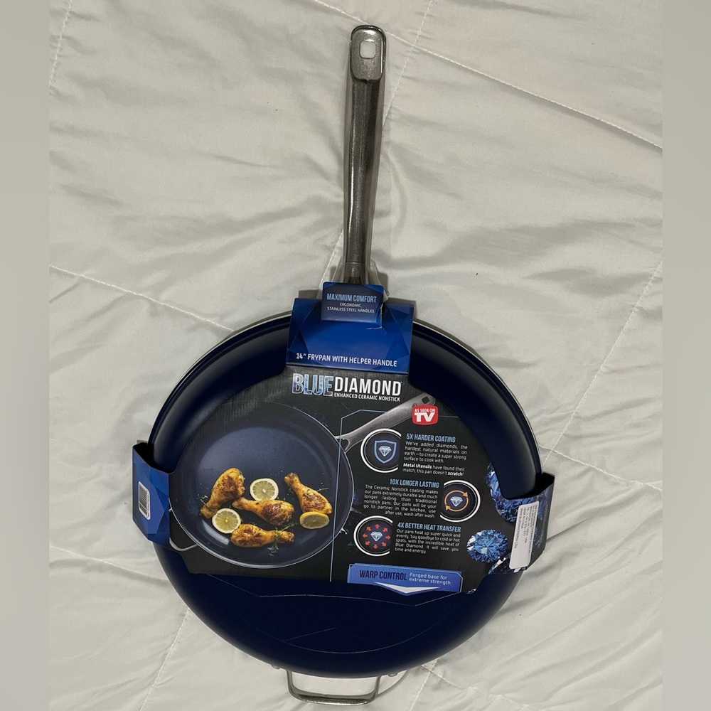 Blue Diamond 14 inch pan